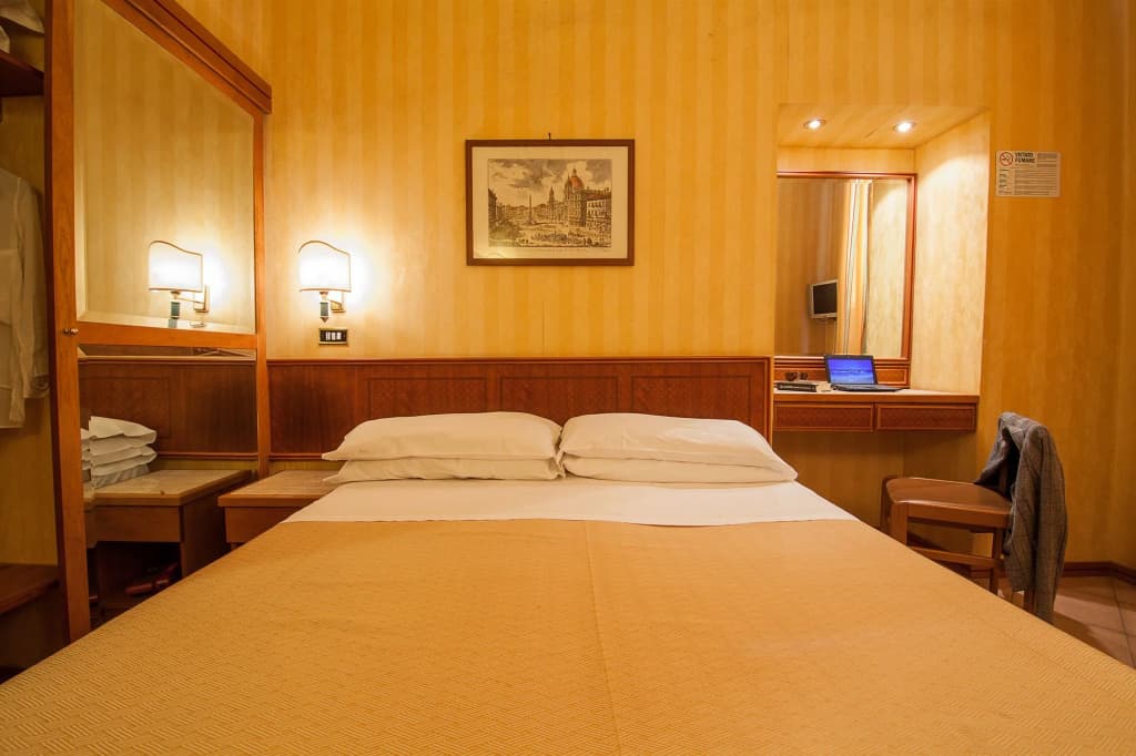 Hotel Pomezia - photo 7
