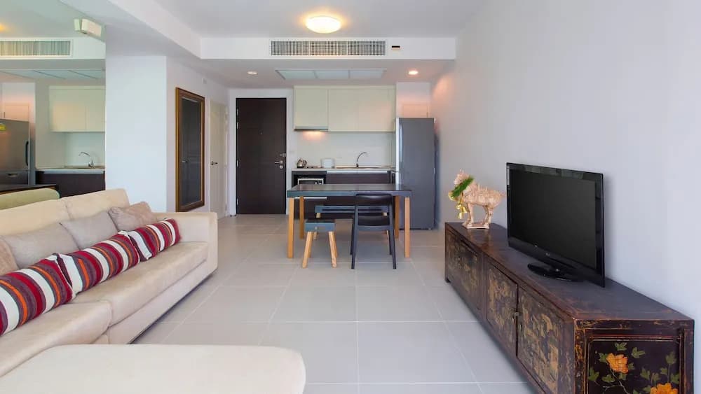 Baan SanPluem Beachfront Condominium - photo 6