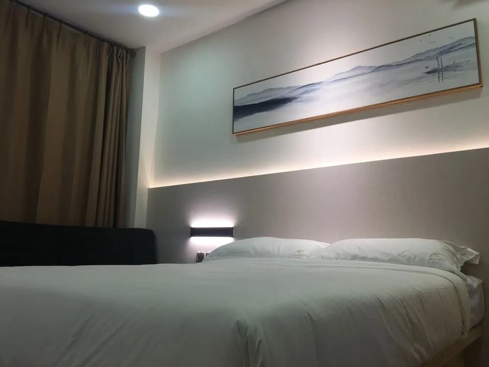 Key Hotel Old City Center - photo 4