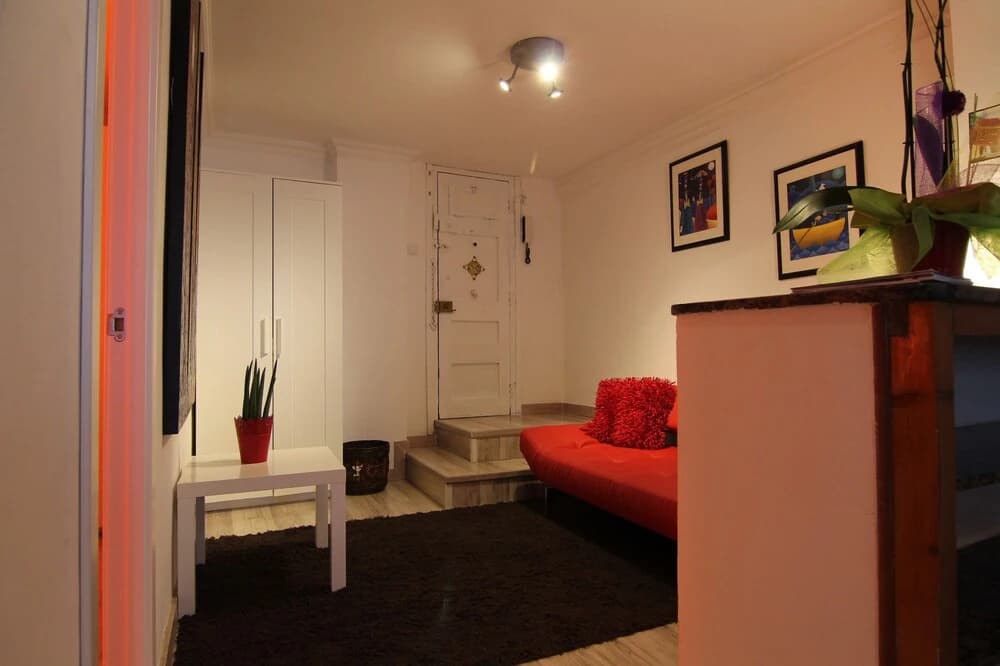 Gaudi Barcelona Rentals - photo 3