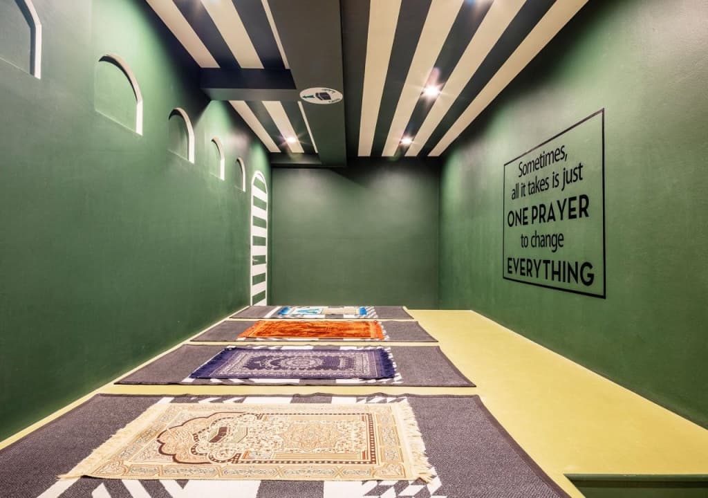 Blue Cabin Hotel (Formerly A-ONE New Wing Hotel) - photo 16