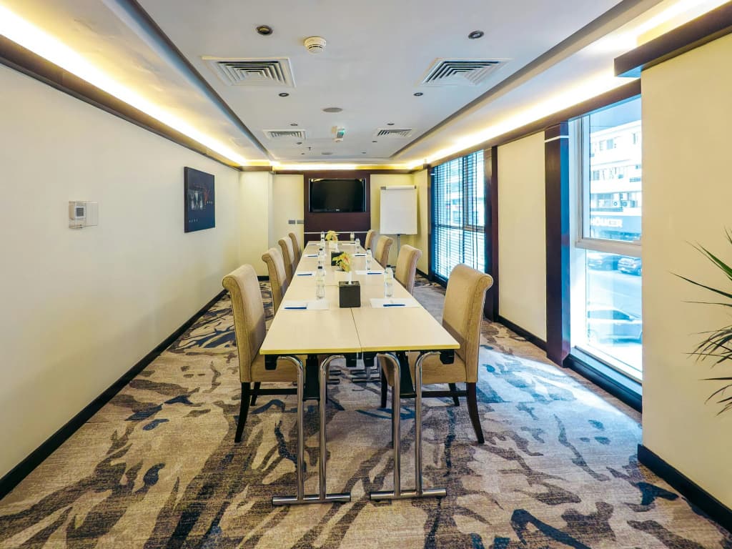 Kingsgate Hotel Abu Dhabi by Millennium - photo 39