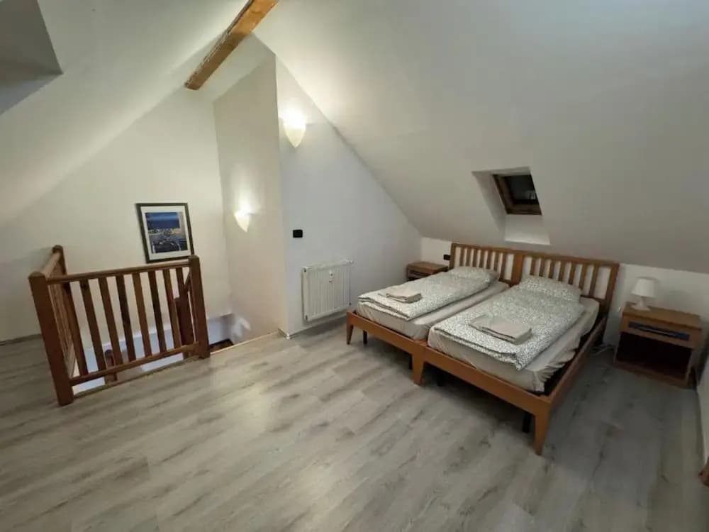 Cool Duplex With Terrace Near Florenc - photo 1