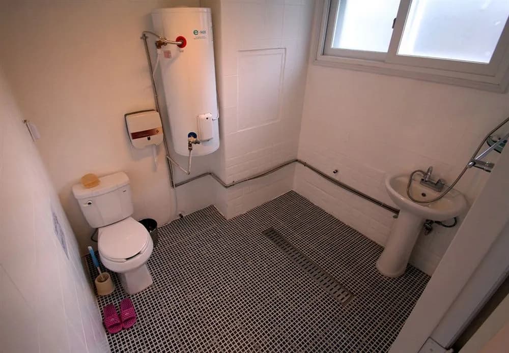 Hi 5 Hostel - photo 7