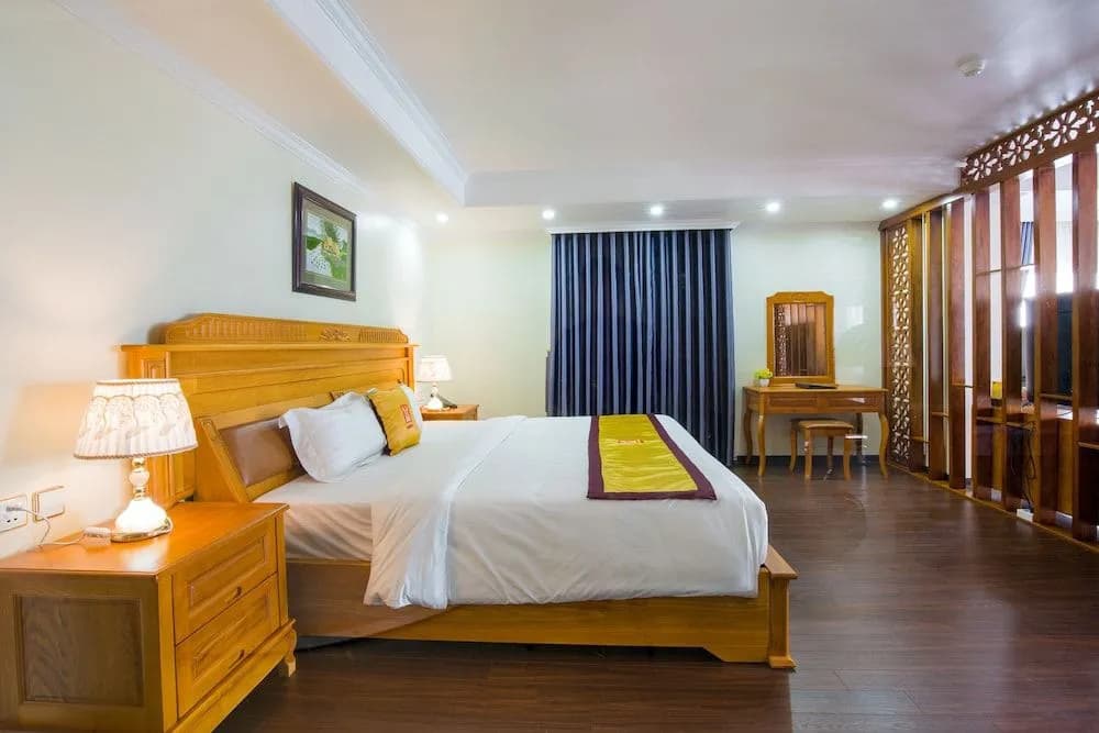 Thai Son Luxury Hotel - photo 3