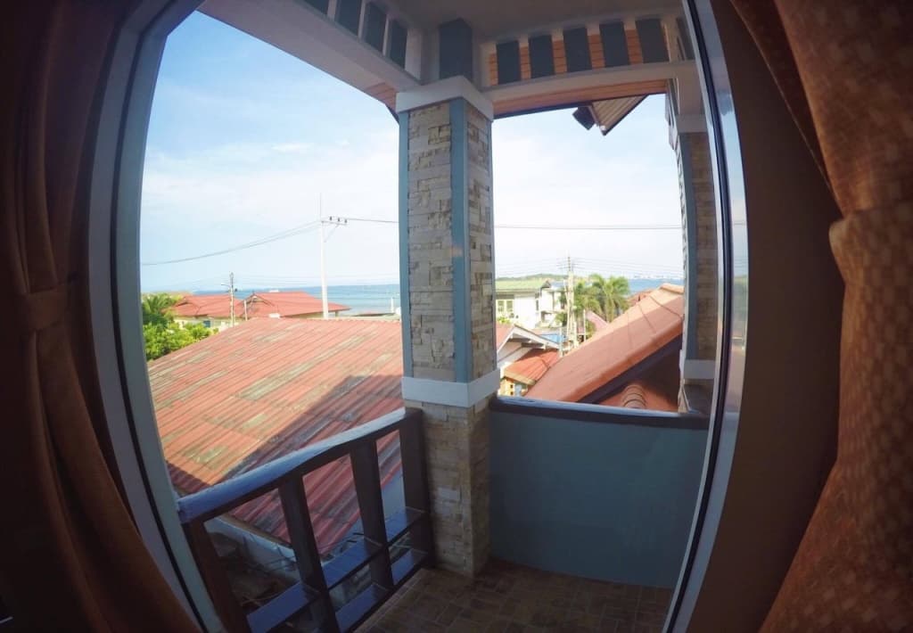 Baan Virog Koh Larn - photo 6