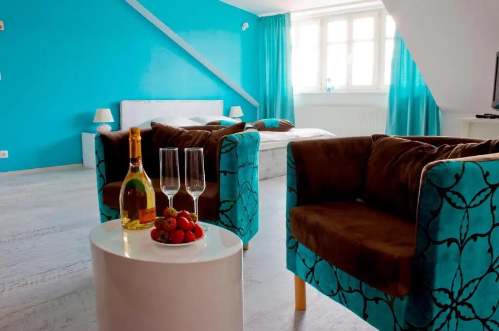 Royal Court Apartments - photo 9