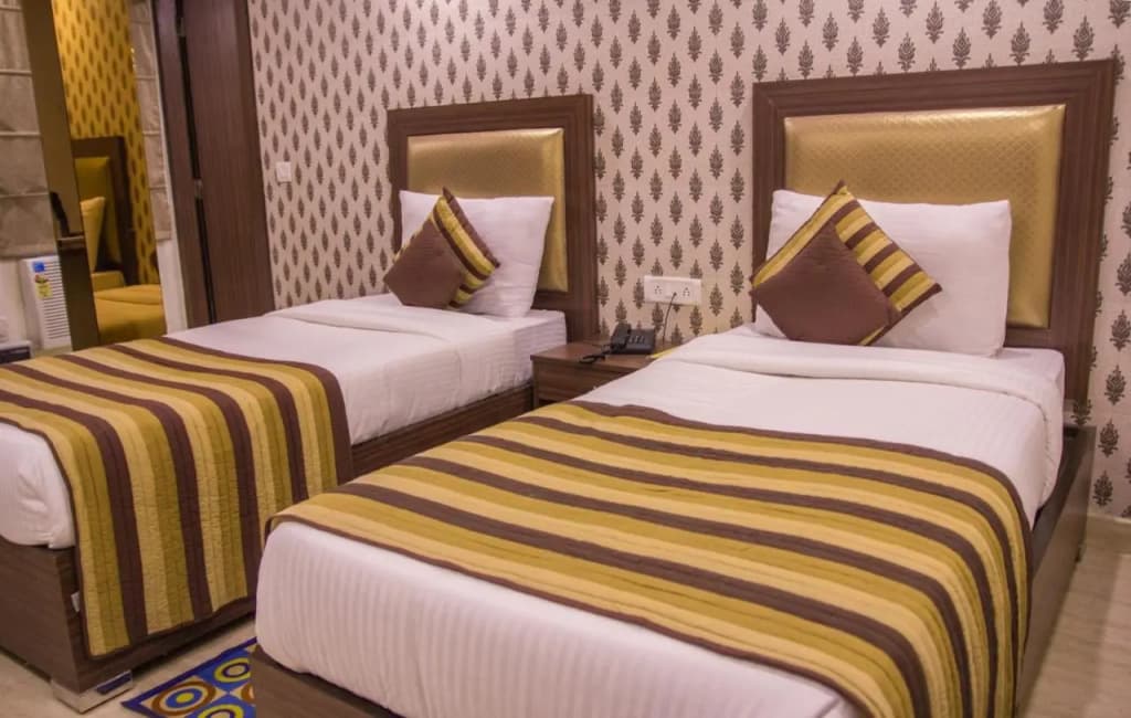 Hotel Pawan Plaza - Near BLK and Ganga Ram Hospital - Karol Bagh - photo 23