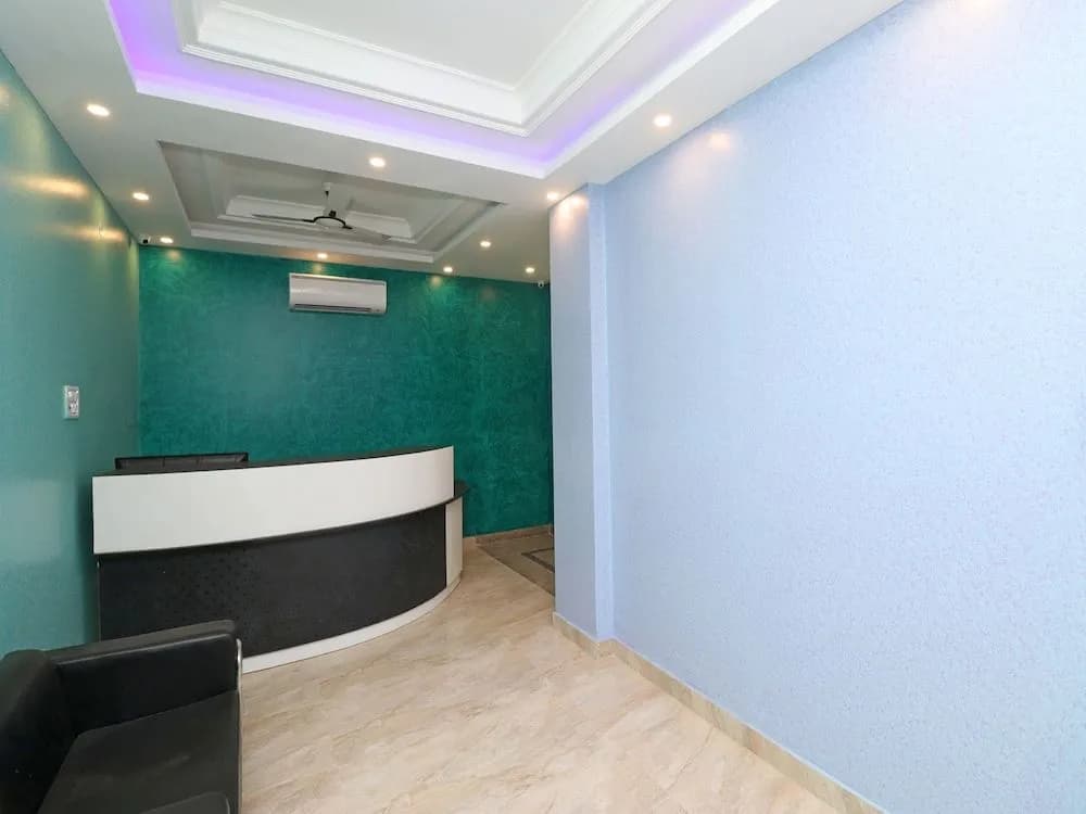 OYO 25130 Hotel Royal Inn - photo 9