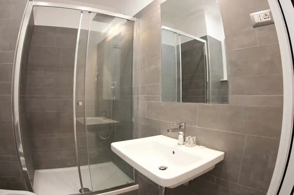 We Love Roma Guesthouse - photo 9