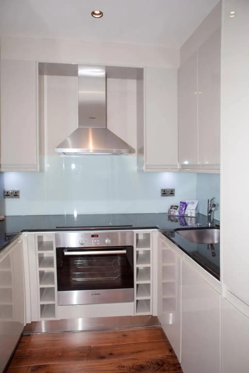 Victoria One Apartment - photo 15