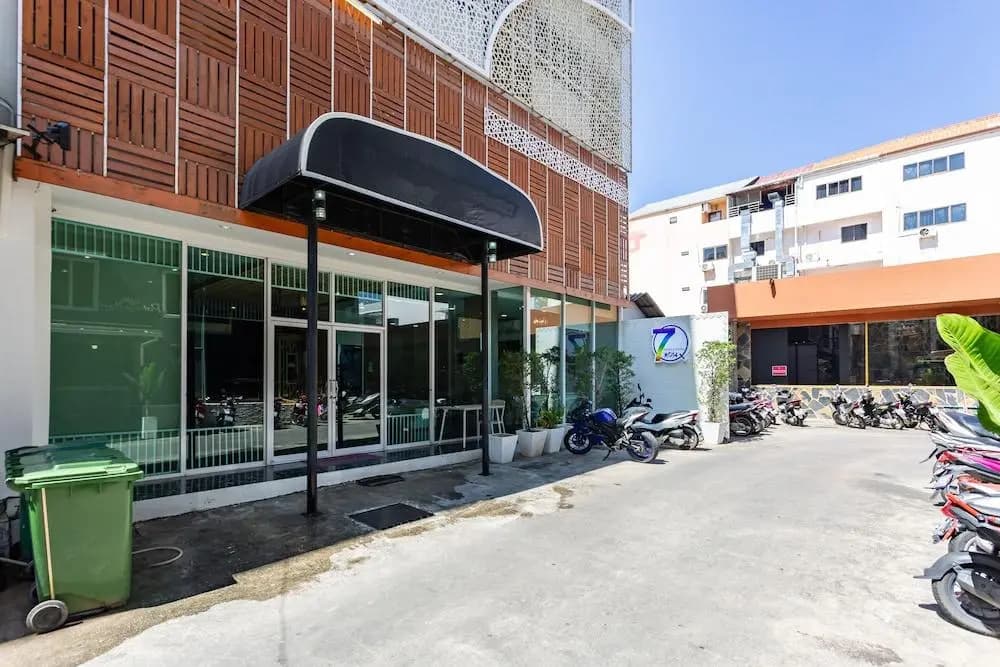 77 Bangla Hotel - photo 22