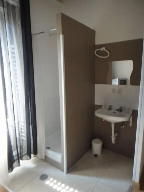 Hostal Noviciado - photo 9