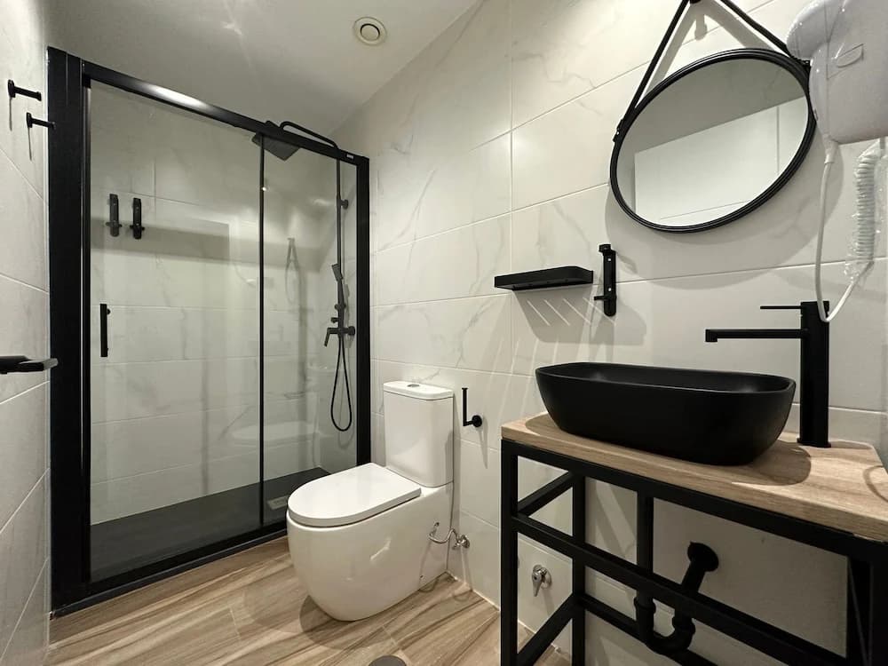 CC Opera Suites - photo 17