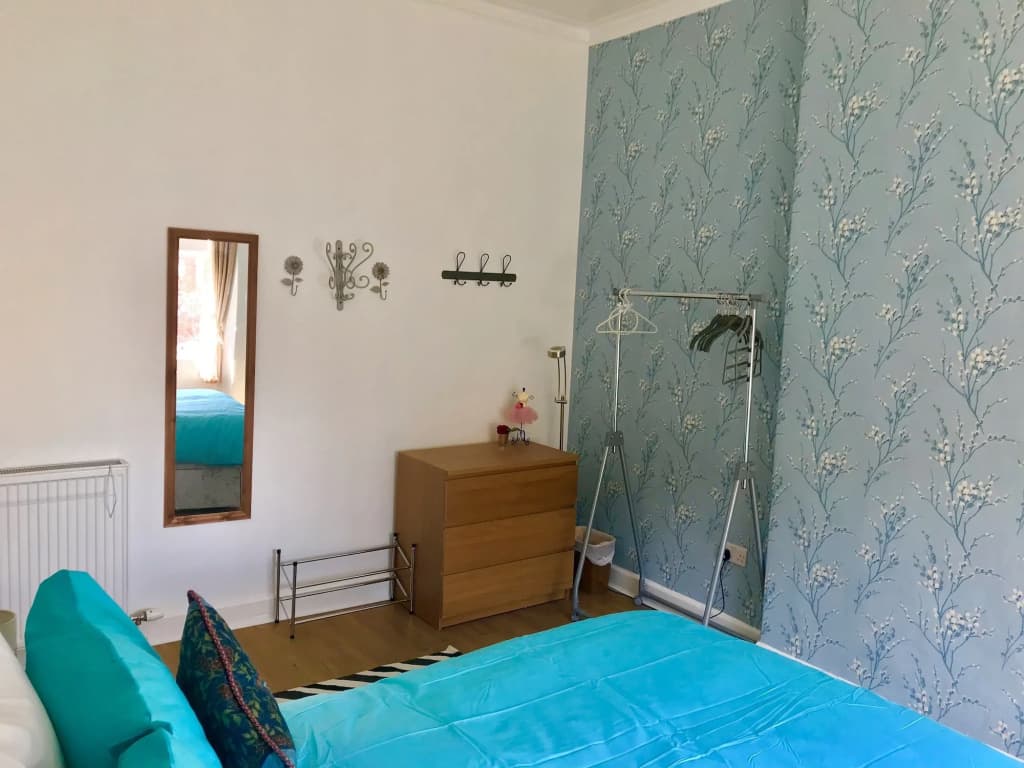 233 Leith Apartment - photo 14