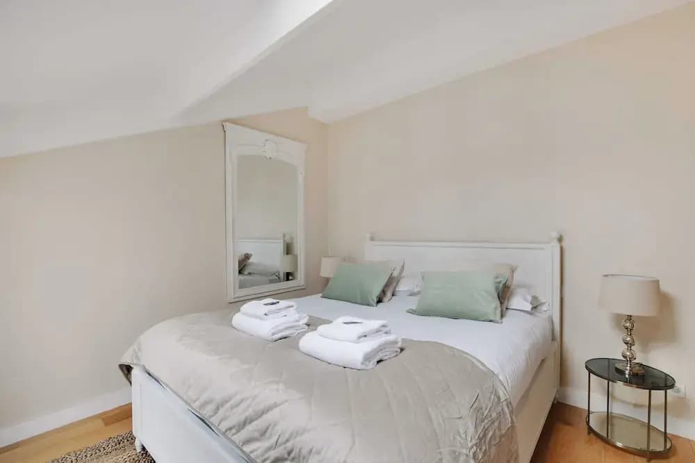 Chic Apartment - 1br/4p - Near the Louvre - photo 2