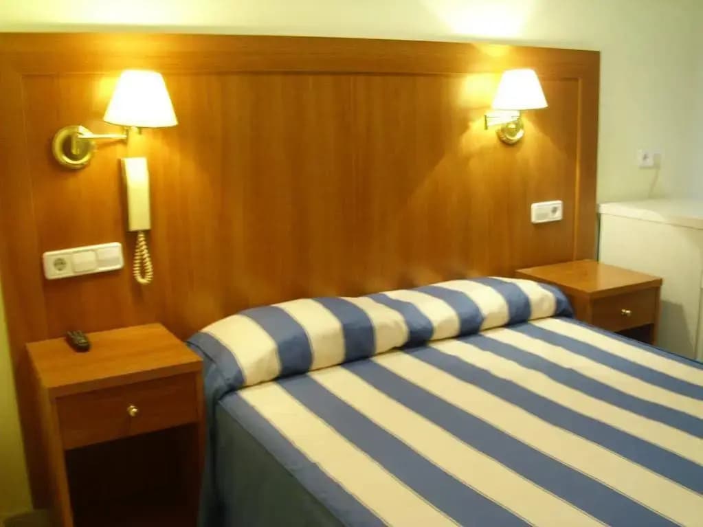 Hotel Pension Coral - photo 2
