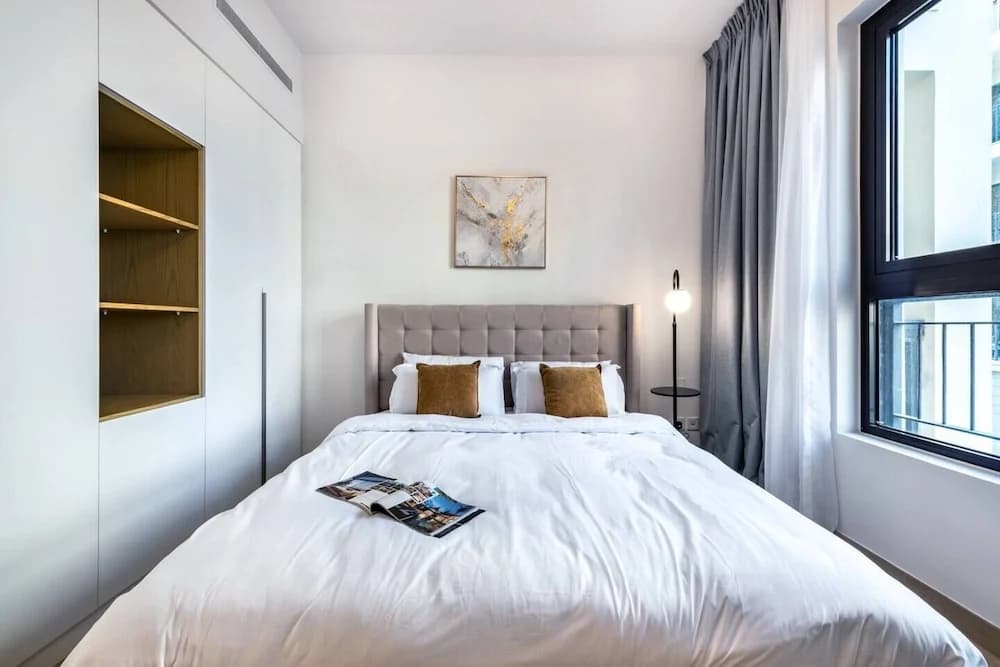 Stylish 2BR in La Rive 2 - photo 2