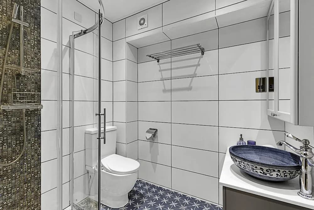 Charming Centrally Located Wimbledon Flat - photo 8