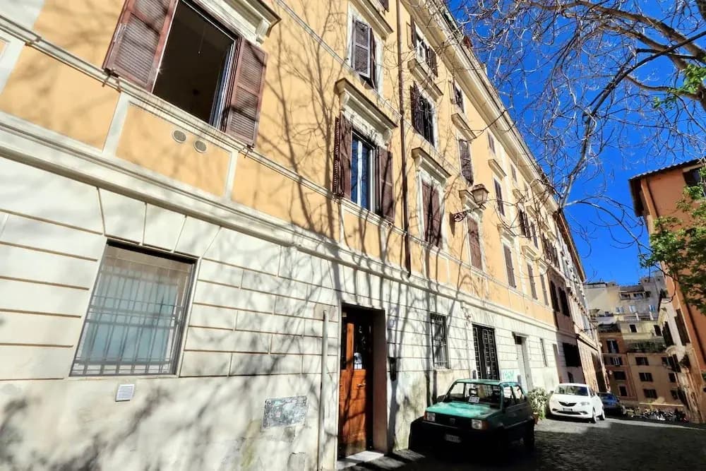 Clementina - WR Apartments - photo 1