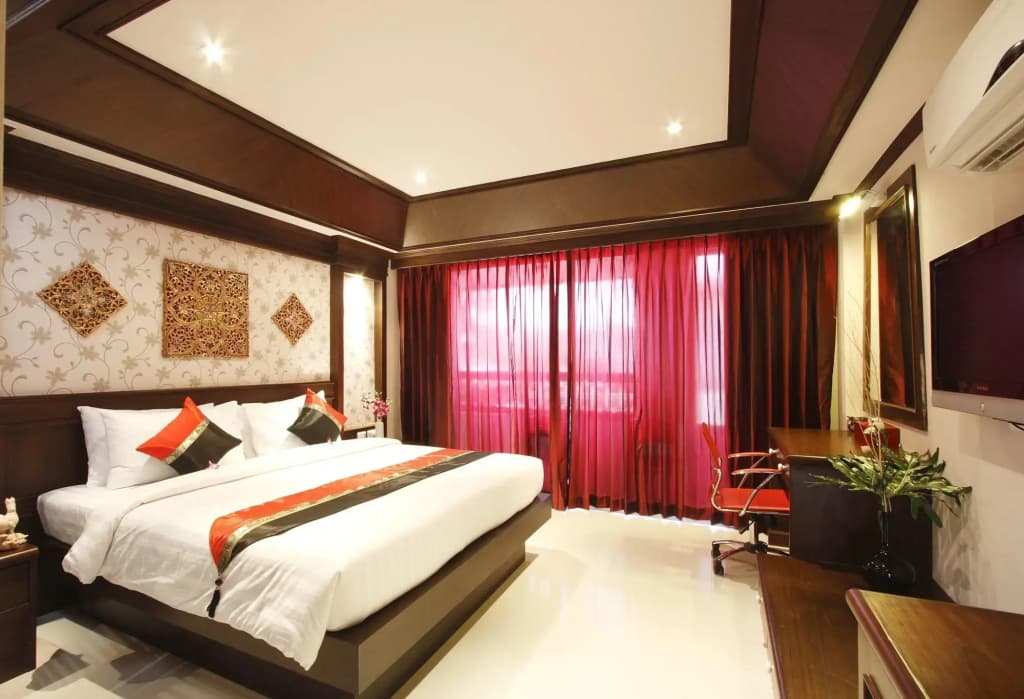 Rayaburi Beach Club - photo 4