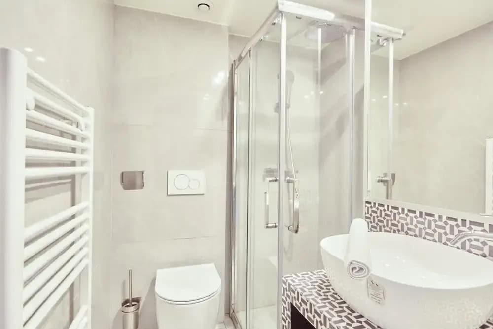 Charming Apartment 2 Bedrooms Center of Paris - photo 6