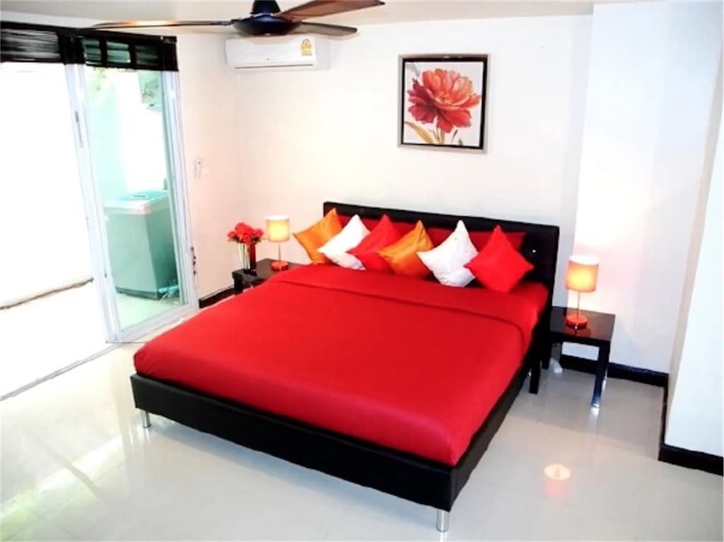 Sunrise 3 bedrooms Spacious Apartment - photo 3