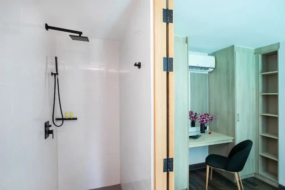 NaiHarn Duplex with Pool Access UTL A102 - photo 3