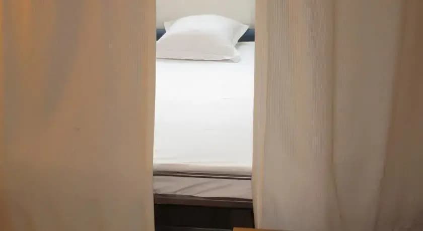 Sky Parlor Studio Apartment - photo 2