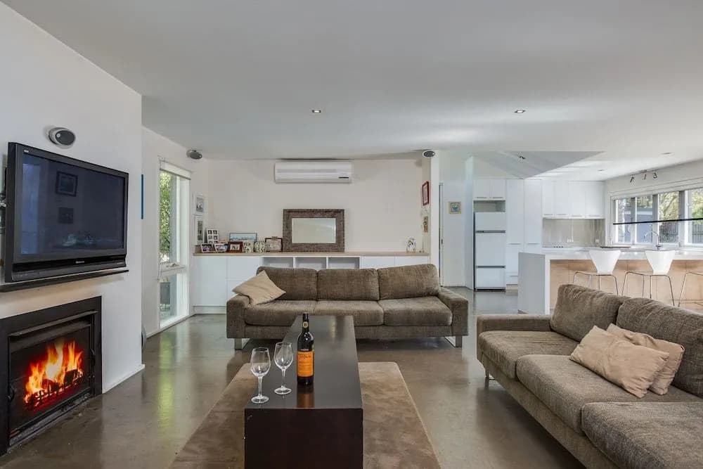 Portsea Place - photo 3