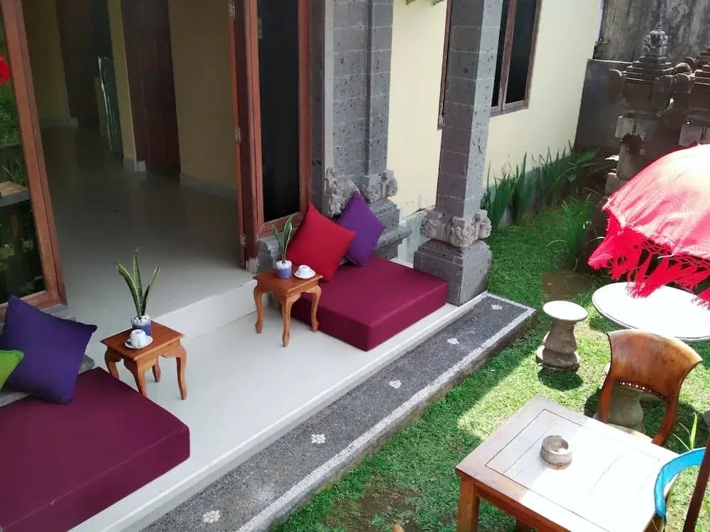 Svaha Guest House - photo 15