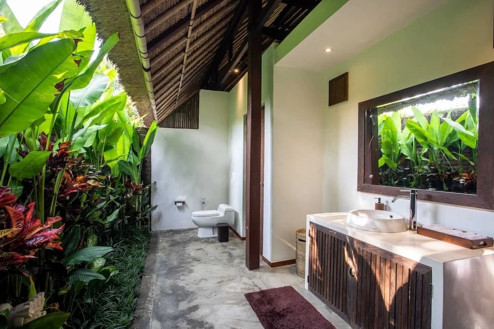 Luxury Jungle Villa, 3 BR, Ubud With Staff - photo 7
