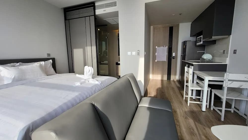 The Andromeda Condominium - photo 4