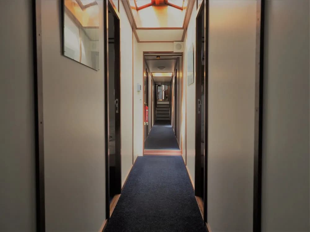 Hotelschip Sarah - photo 12