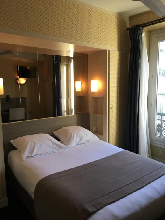 Eiffel Kensington Hotel - photo 10