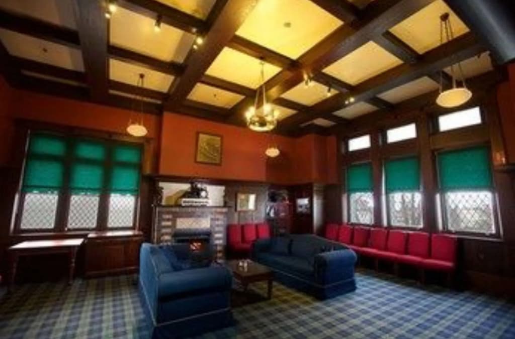 The Carrington Hotel - photo 12