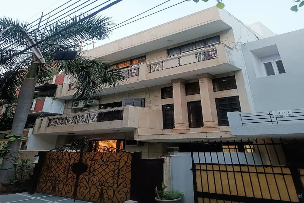 Mintstar Apartment And Suites - photo 1