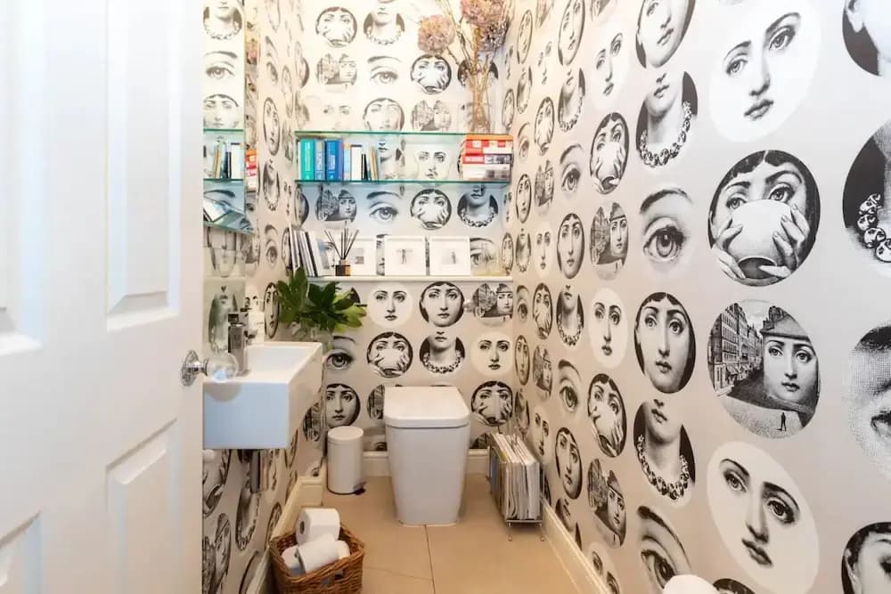Gorgeous 4 Bedroom Family Home Next to Clapham Common - photo 10