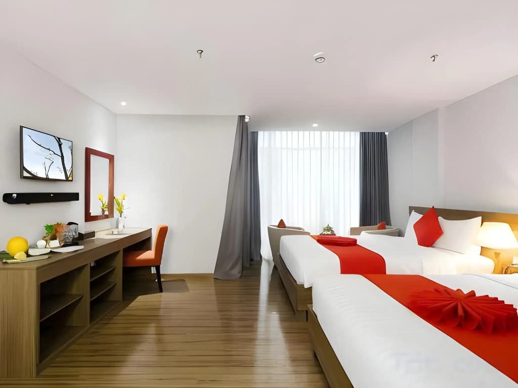 Maple Leaf Hotel & Apartment - photo 2
