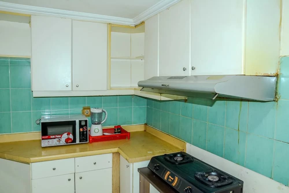 Best Location Taman Anggrek Apartment - photo 18