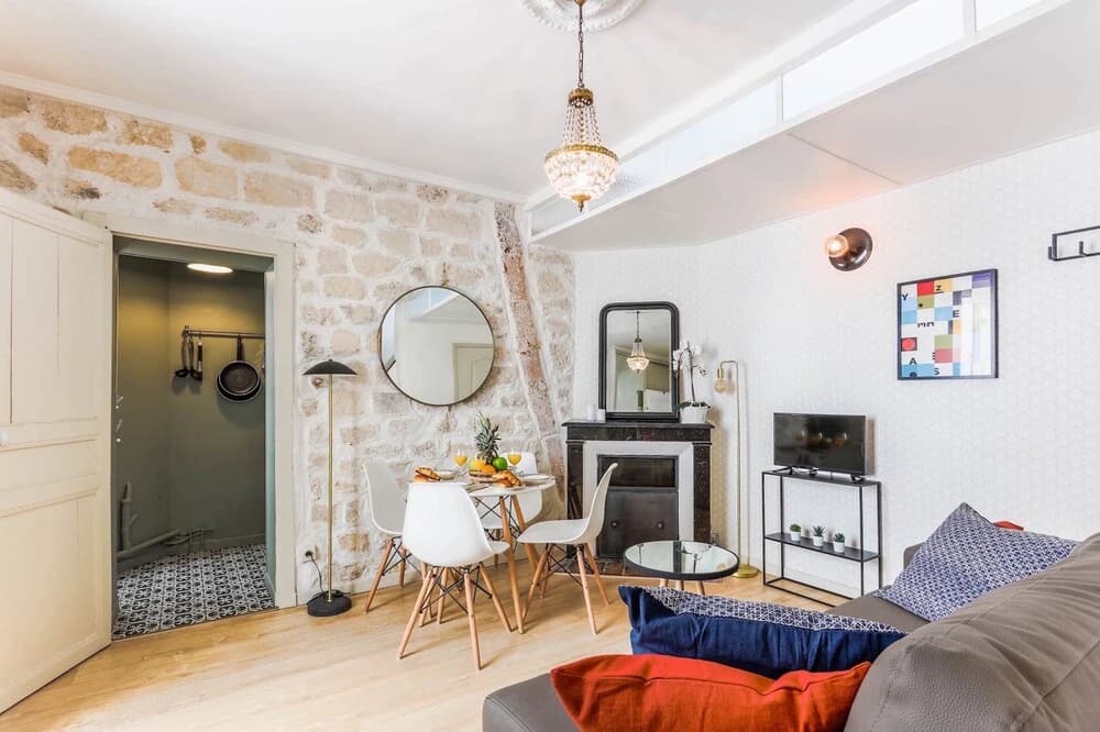 Eiffel Tower - Champ de Mars Apartment - photo 6