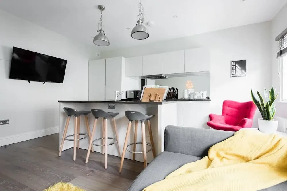The Soho Studio - Modern & Central 2BDR - photo 8