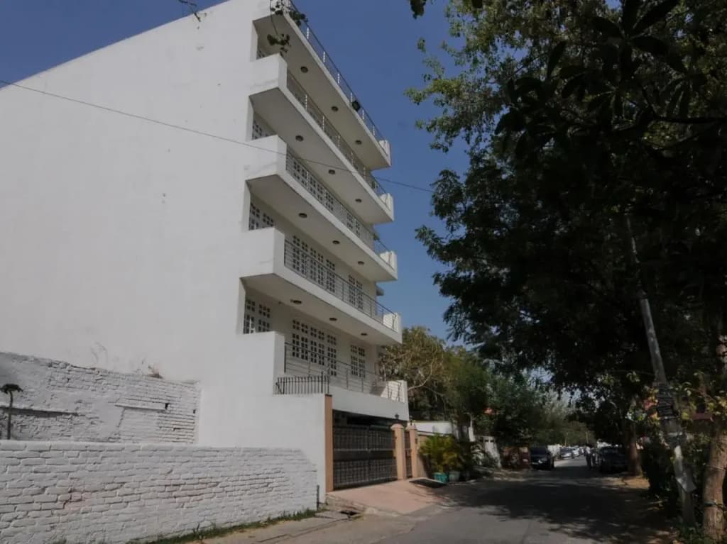 OYO Rooms Dwarka Sector 19 - photo 1