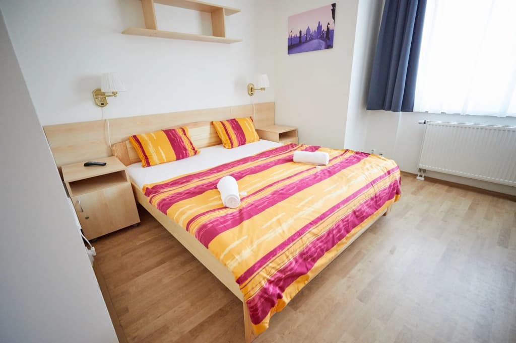 University Hotel - photo 3