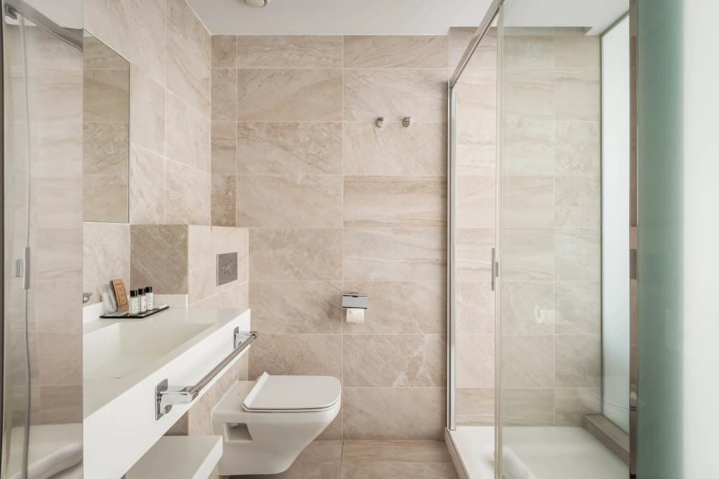 Arya Stadium Hotel - photo 9