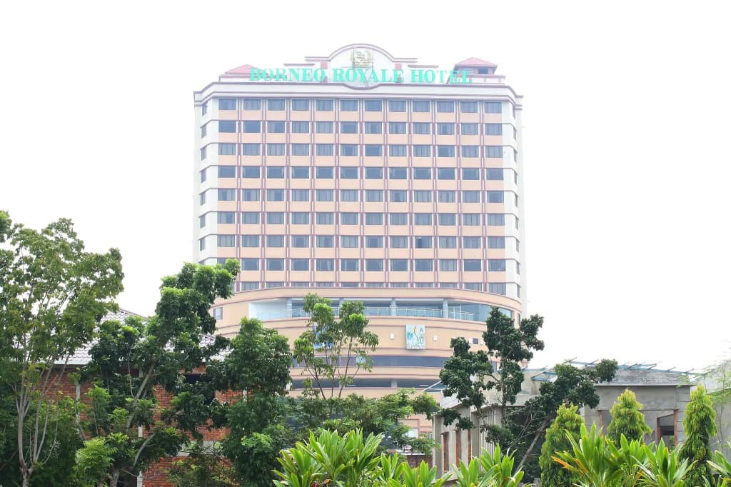 Borneo Royale Hotel - photo 38