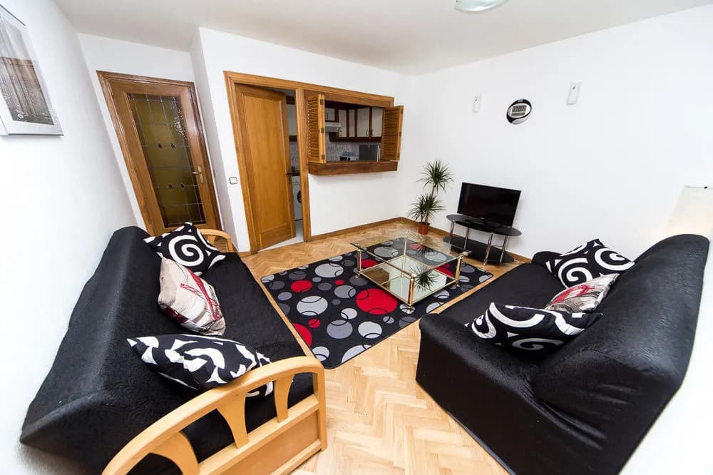 Madrid Experience Apartment - photo 4