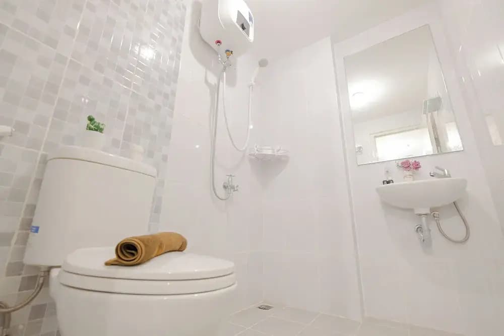 Spacious And Homey Corner 2Br Tokyo Riverside Pik 2 Apartment - photo 16