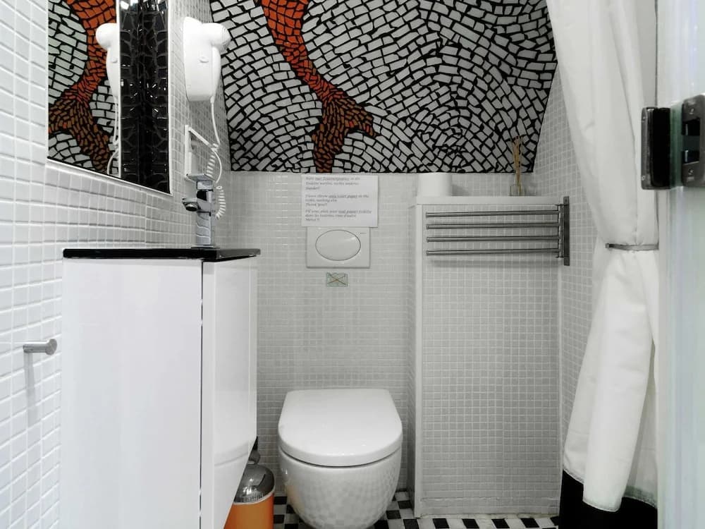 Contemporary Apartment in Kreuzberg Berlin with free Wi-Fi - photo 7