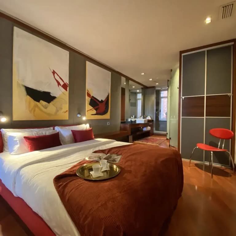 Luminous Designer Loft Style Apt Eixample Views By Myrentalhost - photo 2